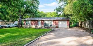 2052 Gruene Road Gallery 1