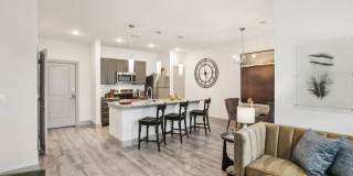 Aspire Del Valle Gallery 7