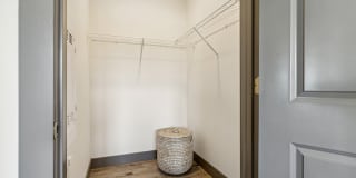 The Laurel Gallery 14