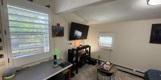 1089 West Stanford Avenue Gallery 4