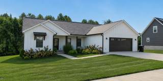 Modern Pet-Friendly Home with Two-Car Garage, Pool and Dog Park Gallery 1