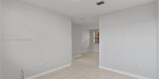 1655 NE 33rd Rd Gallery 9