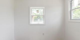 1806 Sussex Street Gallery 24