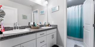 7438 Ardenno Street Gallery 32