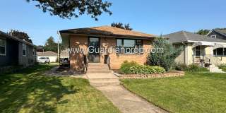 Nokomis Area Single Family Home, Very Clean, Dishwasher, 1 Car Garage, Available September Gallery 5