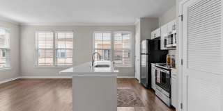 Bell Riverside Gallery 21