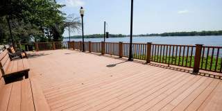 Delaire Landing Gallery 24