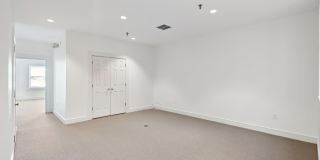 233 King Street Gallery 7