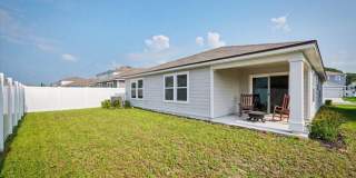 Newer 4-Bedroom Home in Jacksonville’s Wells Landing Newer 4-Bedroom Home in Jacksonville’s Wells Landing Gallery 4