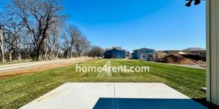 Nearly New Luxury Home in Blue Valley Schools! Gallery 64