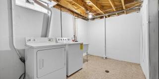 24711 Gardner Street Gallery 14