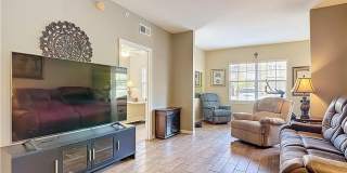 3 bedroom 2 bathroom Condo in the Gardens at Beachwalk Gallery 13