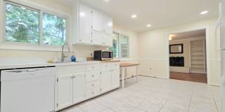 111 Tamarisk Ct Gallery 13