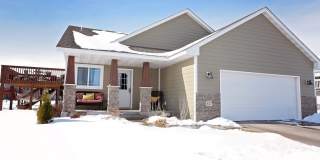Fantastic 4 Bedroom 2 Bath House For Rent in Sartell - Sartell Schools Gallery 1