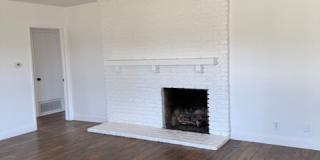 1424 Riverside Drive Gallery 43