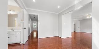 222 APPLE BLOSSOM Court Gallery 20