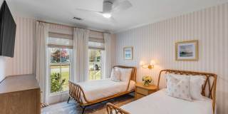 690 Pelzer Drive Gallery 75