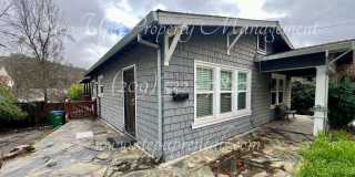 Cozy Downtown 2 Bedroom Bungalow in the Heart of Sonora! Gallery 1