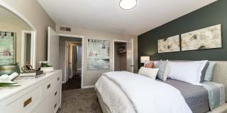 Hampton Creek Apartments Gallery 18