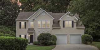 225 W Brookhollow Court Gallery 1