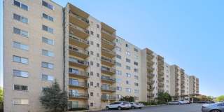 Spacious Ground Floor Condo in Silver Spring Gallery 24
