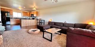 2 Bedroom 2.5 bathroom Townhouse in Greeley Gallery 3