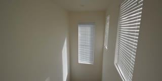 Spacious 3-Bedroom Henderson Home with Dual Garages! Gallery 46