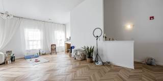 Available now!!Welcome to this charming 2-bedroom, 2-bathroom Condo in Sterling Heights, MI. Gallery 7