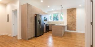 5031 North Winchester Avenue Gallery 1