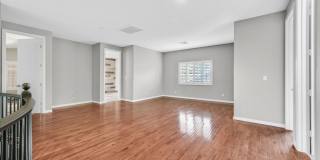 Fully Upgraded 5 Bedroom 4.5 Bathroom in Guard Gated Foothills Community! Gallery 27