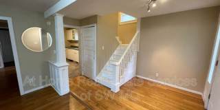1440 E. McDaniel Gallery 3