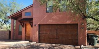 Modern 4 Bed, 3 Bath Home in Desirable Presidio Park Gallery 1