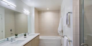 Vision on Wilshire Vision on Wilshire Gallery 20