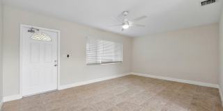 Spacious 3BD/2BA Home Gallery 4