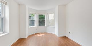 3306 HAVERFORD Avenue Gallery 17