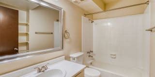 Western Hills Gallery 18