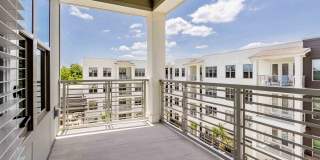 The Felicity on Perry Gallery 32