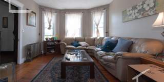 Huge 4 bed in Oak Square Gallery 10