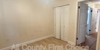 313 Bay Place Gallery 10