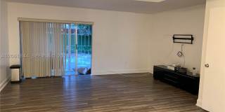 5453 NW 169th Ter Gallery 7