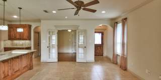202 Captains Court Gallery 7
