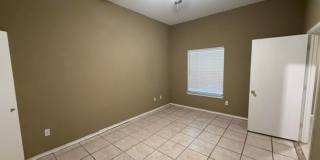 10209 Lilac Lane Unit B Gallery 4