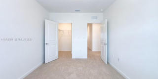 184 NE 13th Ter Gallery 29