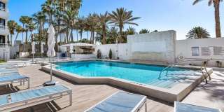 1500 S Ocean Boulevard Gallery 36