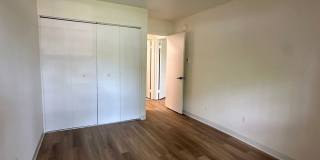 University Park Gallery 383