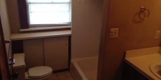 2 Bedroom Duplex in Riverside! Gallery 7