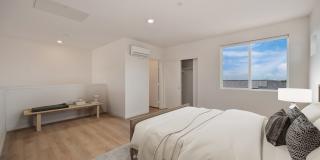 The Commodore Apartments Gallery 31