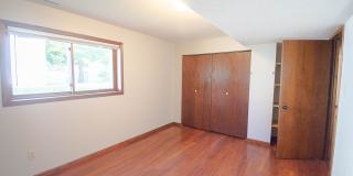 NW Rochester Split-Level with Vaulted Ceilings & Detached 2-Car Garage Gallery 17