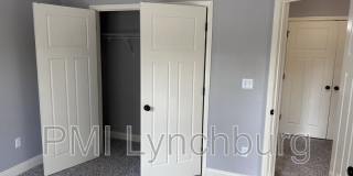 1040 Commonwealth Circle Gallery 13