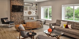 Fountain Place Gallery 4